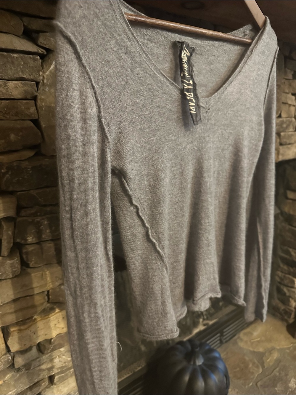 magnolia pearl cashmere sweater - Picture 2 of 3